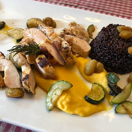 Restaurant La Tourmaline Ла-Плань